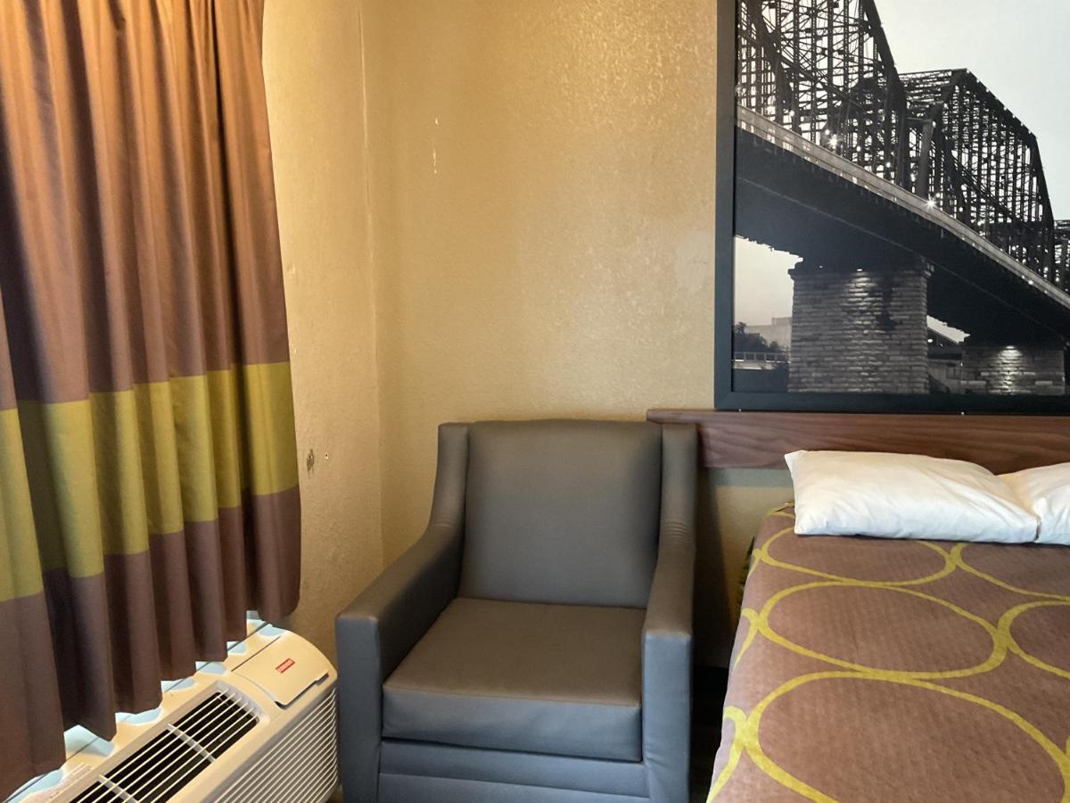 Super 8 By Wyndham Chattanooga/East Ridge Luaran gambar
